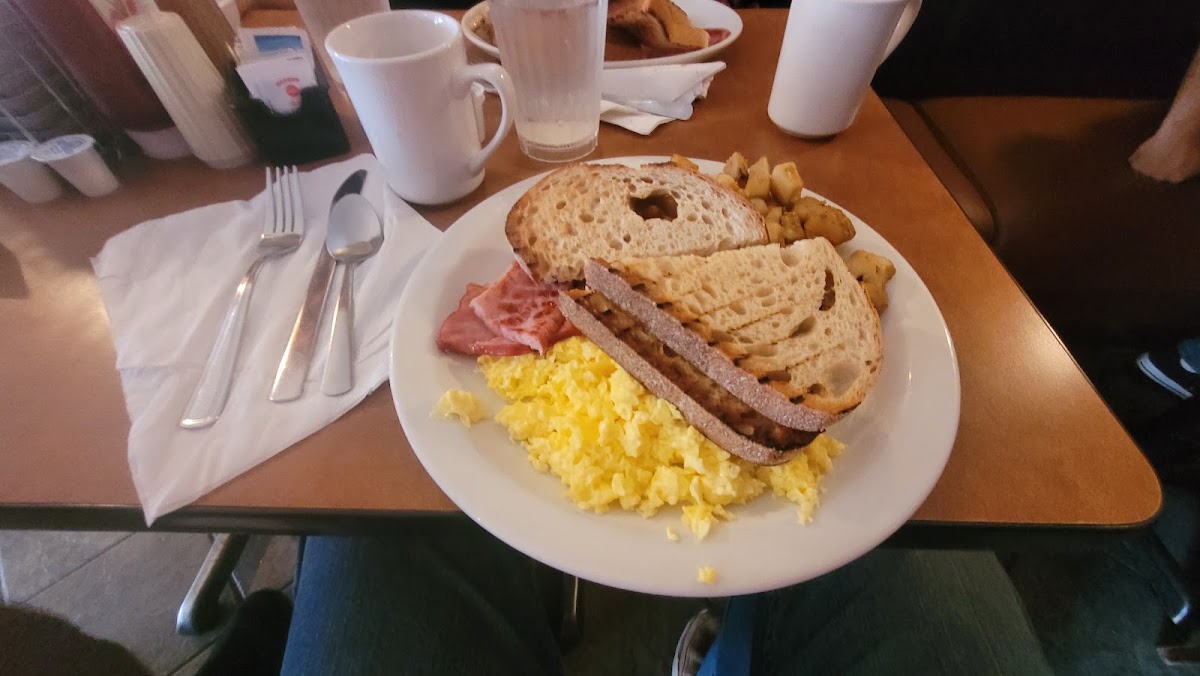 Coffee Mill RestaurantPhoto 4